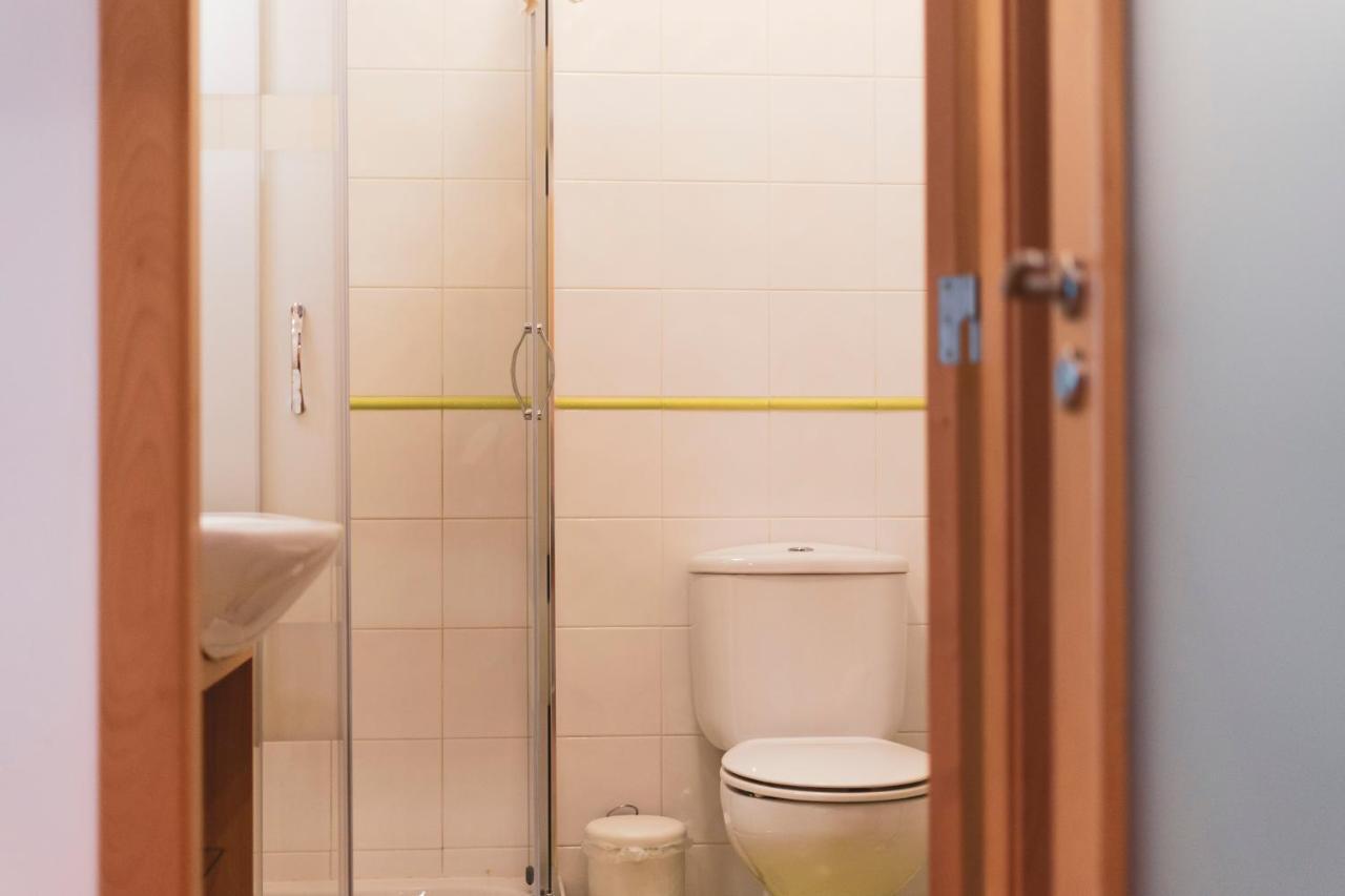 13 - Great Location Apartment *